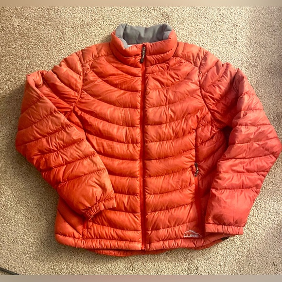 L.L. Bean Ultralight 850 DownTek Puffer Jacket – Women’s Salmon Pink 90% Down - Picture 1 of 12